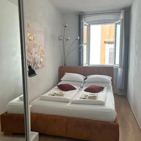 Evita Apartment