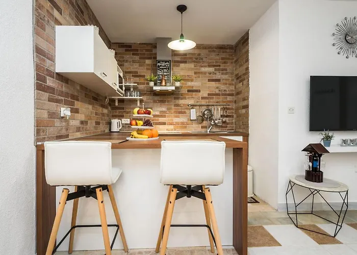 Evita דירה זאדאר